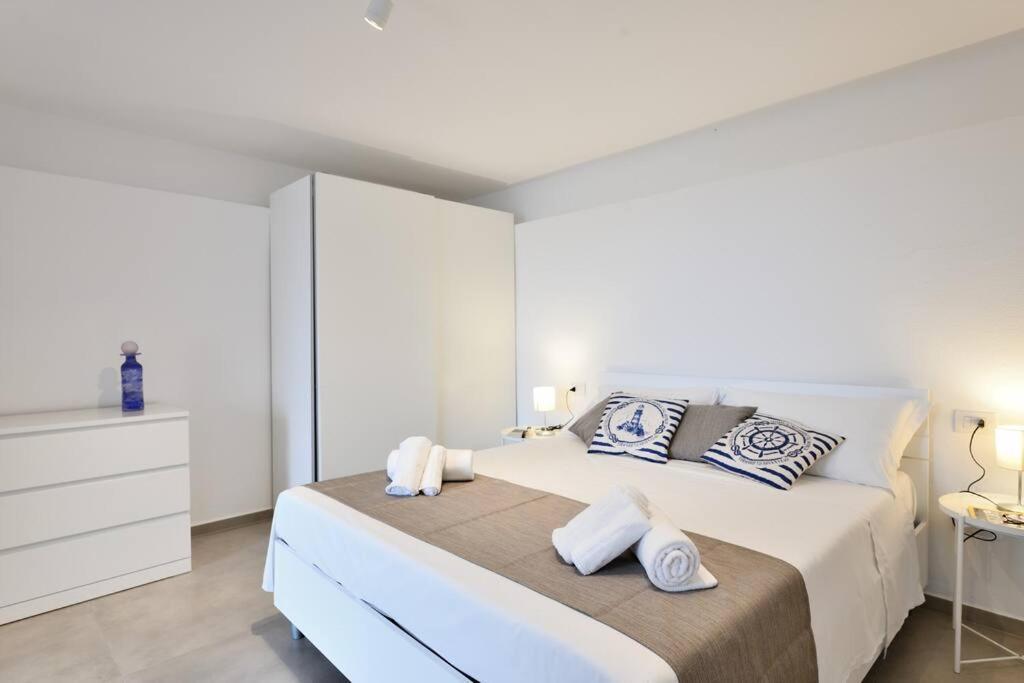 Amazing View - Exclusive Apartment Portu Frailis Àrbatax Exterior photo